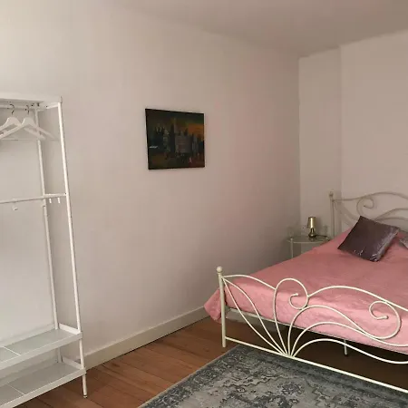 Comme Avant Apartment *