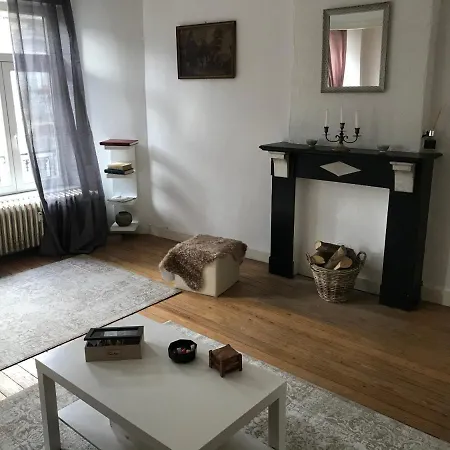 Comme Avant Apartment